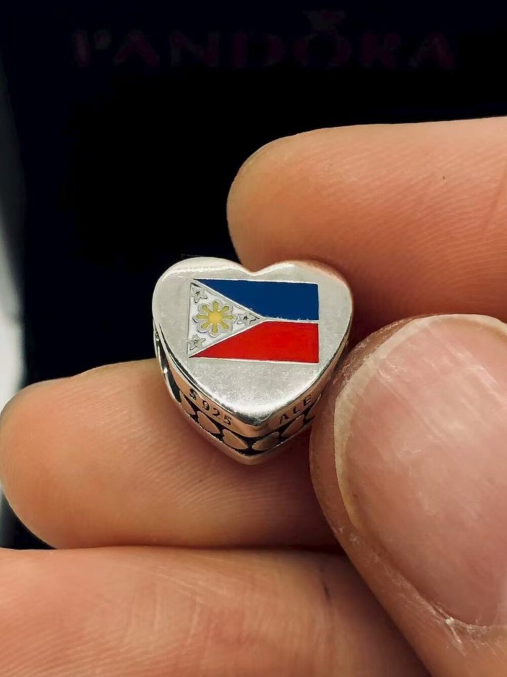 ✨🔥Pandora Philippines Flag Heart Charm Bead S925 Silver with box